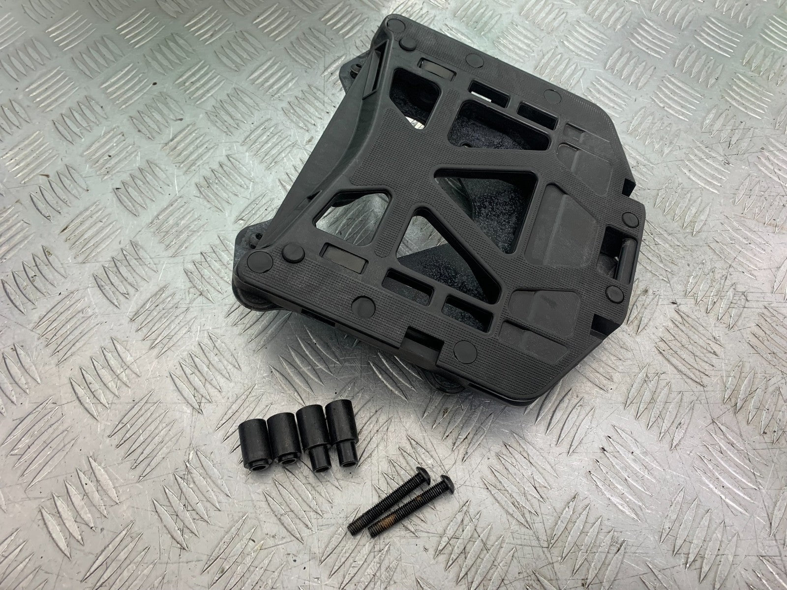 HONDA NT 700 V DEAUVILLE RACK AND PLATE  YEAR 2006-2010 (CMB1298)