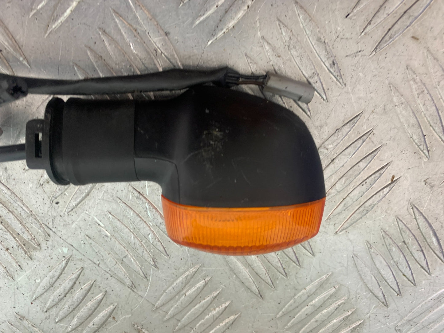 YAMAHA YZF R1 FRONT AND REAR INDICATORS   YEAR 2004-2006 (CMB1155)