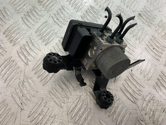 BMW F800 GT ABS PUMP  YEAR 2013-2017 (CMB1248)
