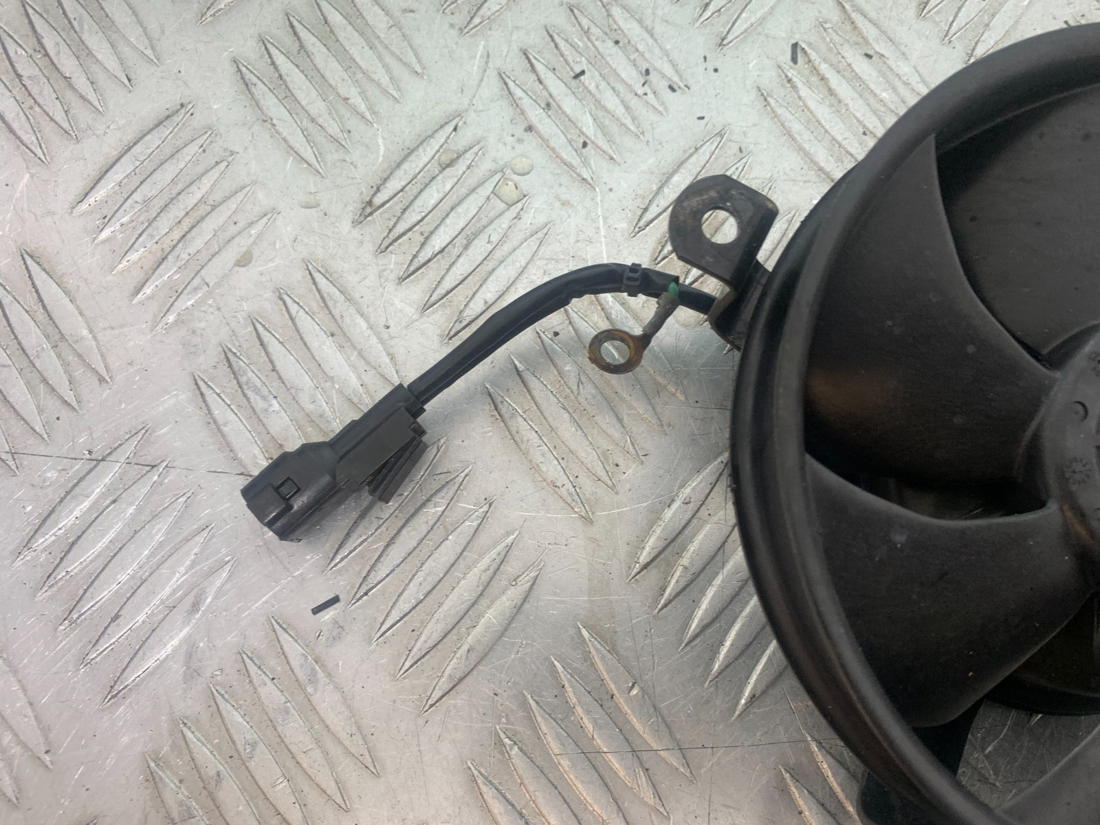 HONDA VTX1300 S-6 RADIATOR FAN YEAR 2004-09 (CMB1159)