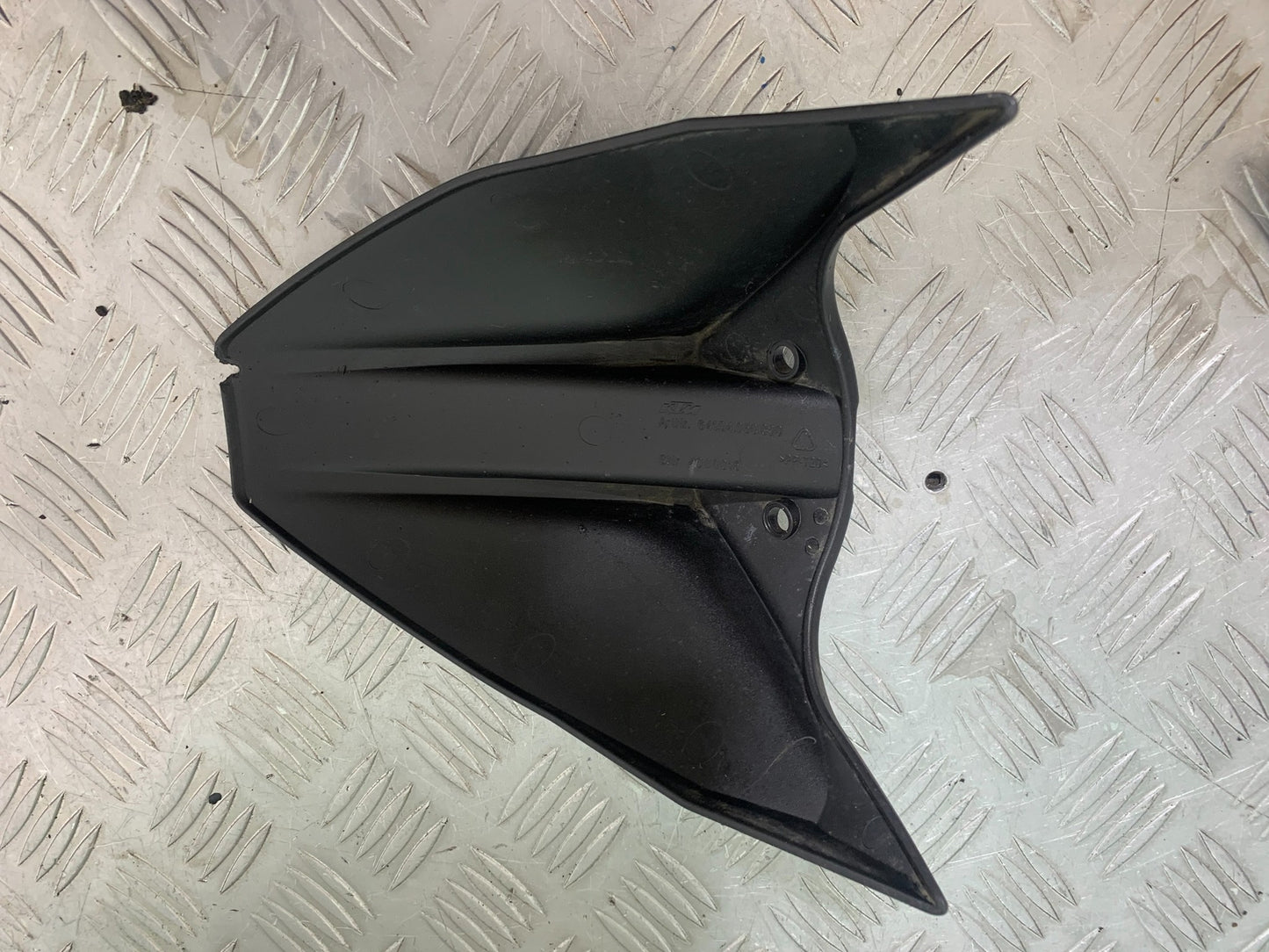 KTM 790 DUKE HUGGER  YEAR 2018-2021  (CMB11150)