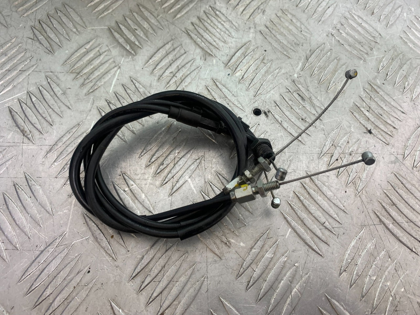 HONDA CBR1000 rr FIREBLADE THROTTLE CABLES  YEAR 2012-2016 (CMB1198)