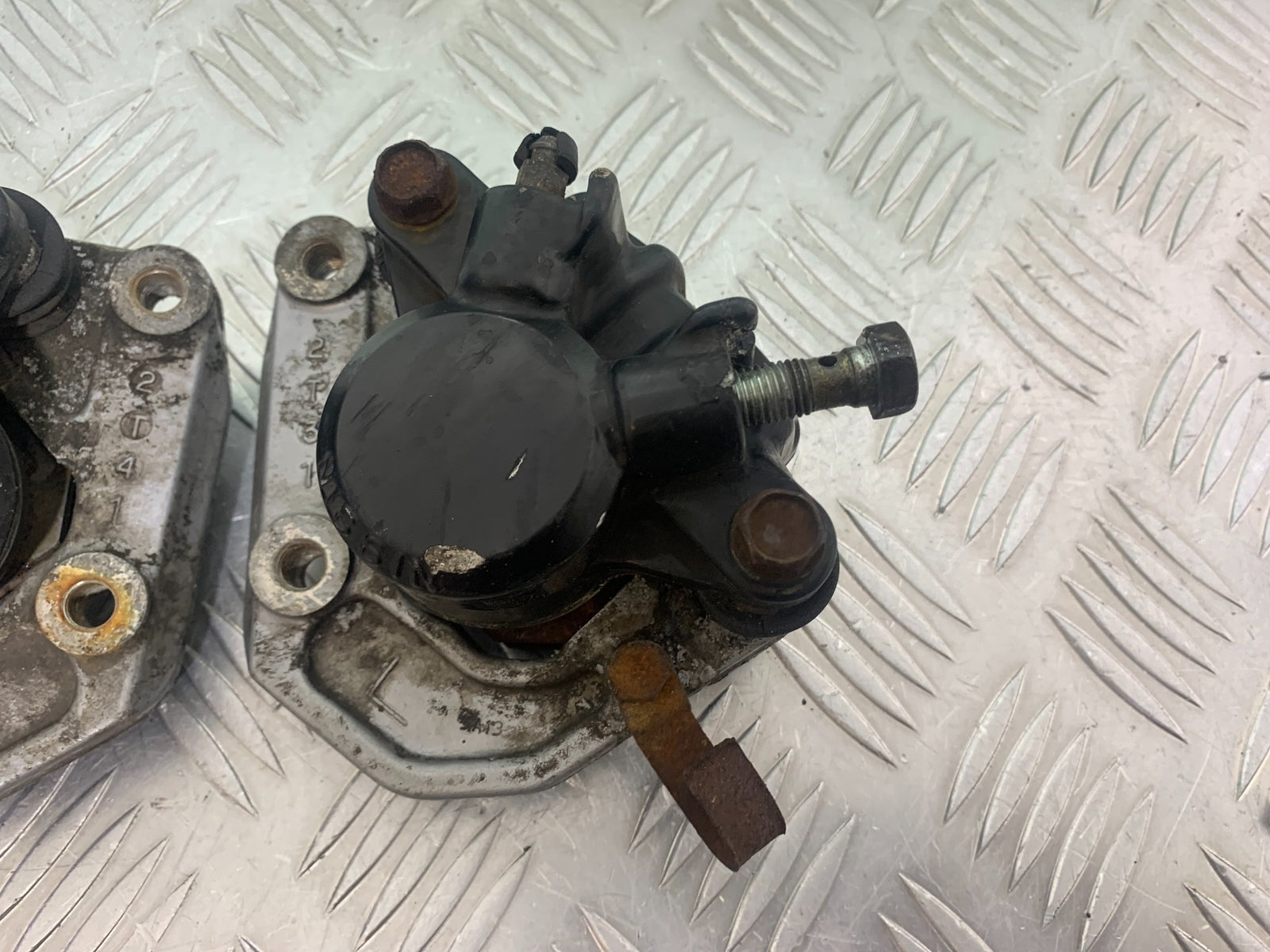 HONDA CX500 CX 500 FRONT BRAKE CALIPERS (SOLD AS PARTS) YEAR 1978 1981 (CMB1137)