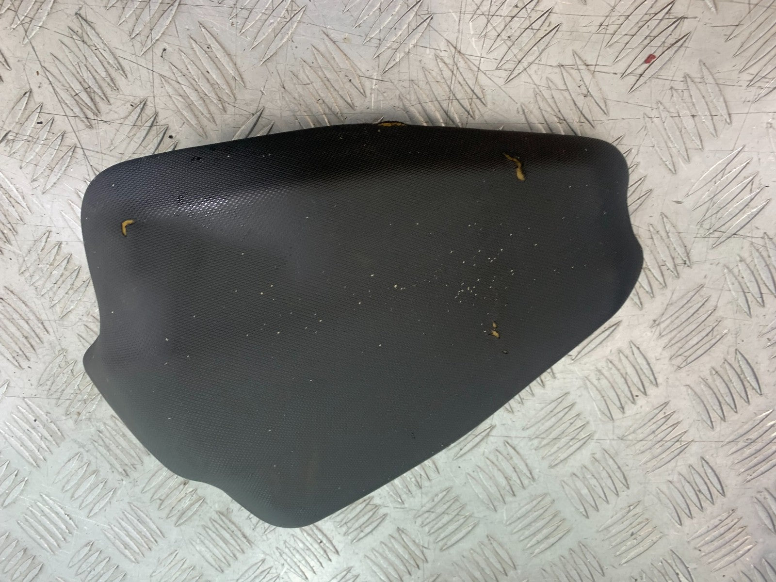 APRILIA RS660 RS 660 REAR SEAT   YEAR 2020-2024 (CMB1202)