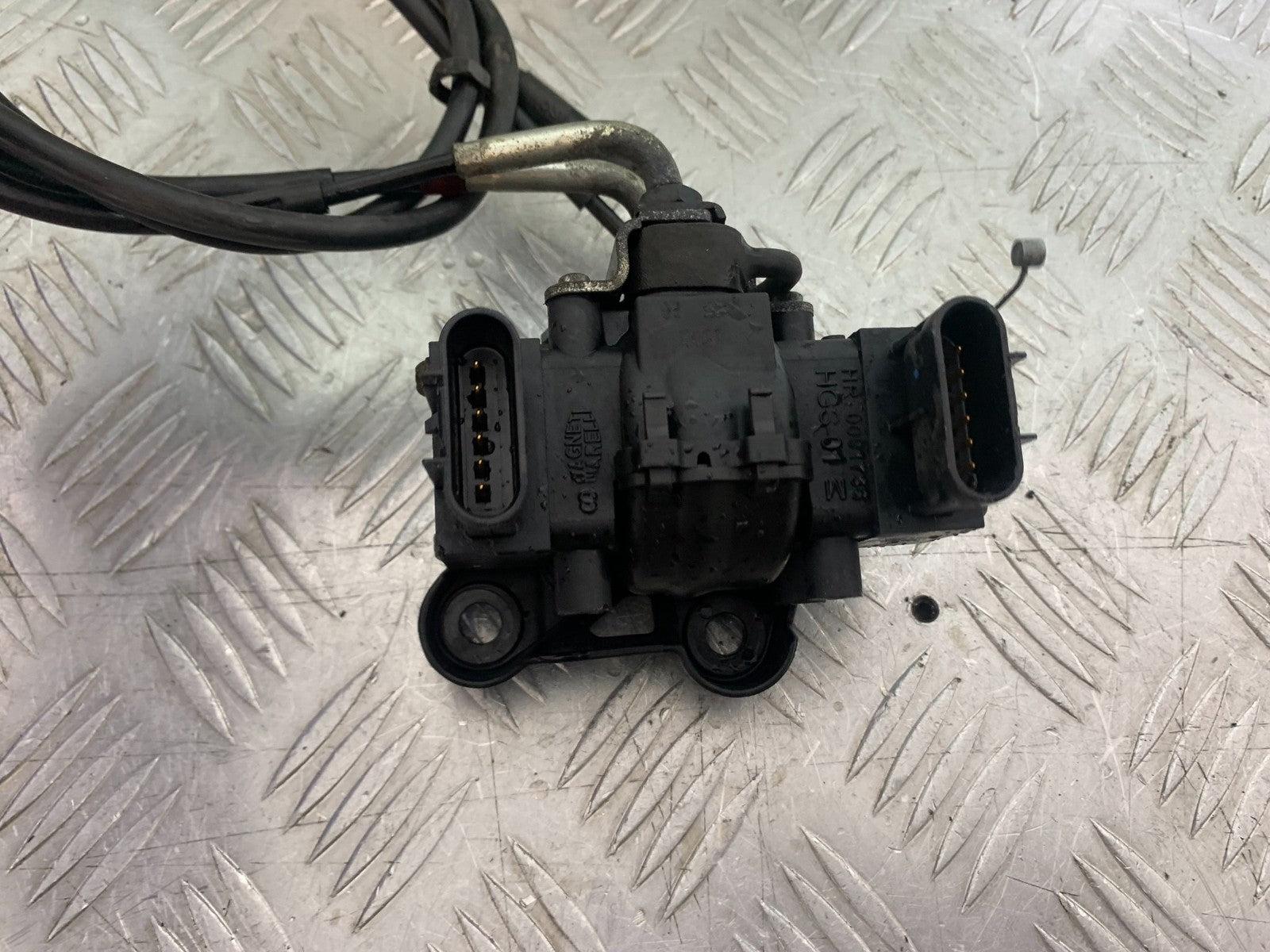 APRILIA TUONO 1000 V4 THROTTLE DEMAND SENSOR AND CABLES YEAR 2013-2014 (CMB1239)