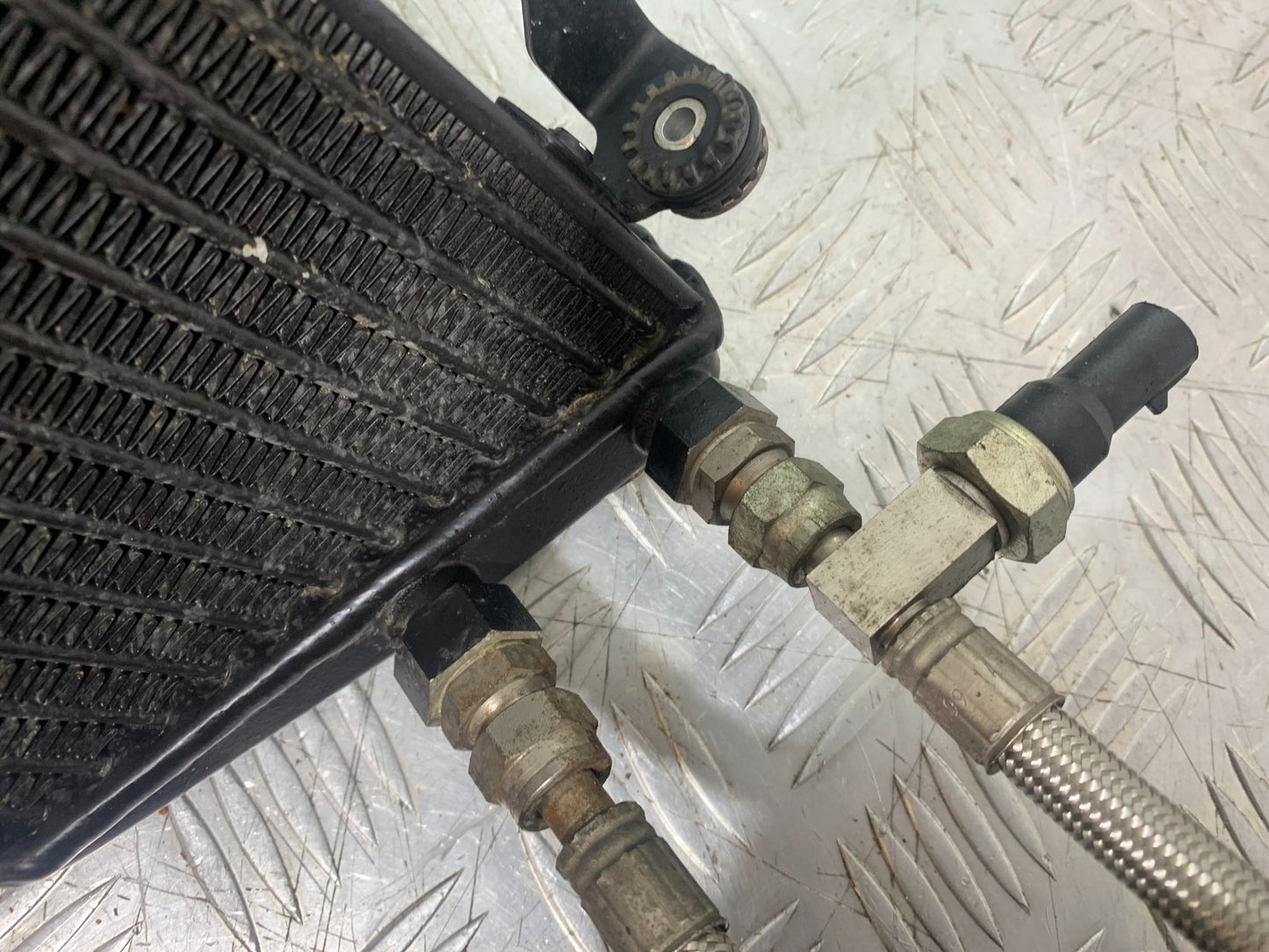 DUCATI 1198 S OIL COOLER  YEAR 2009-2011 (CMB1219)