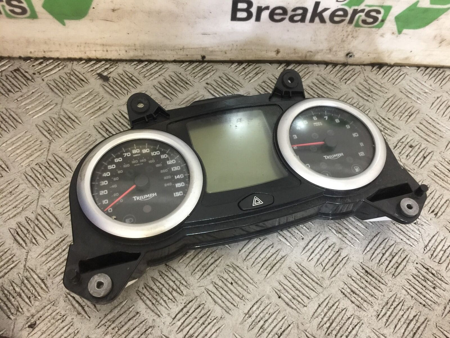 TRIUMPH TROPHY 1215 SE CLOCKS SPEEDO DASH   2012-2017 (STOCK 740)