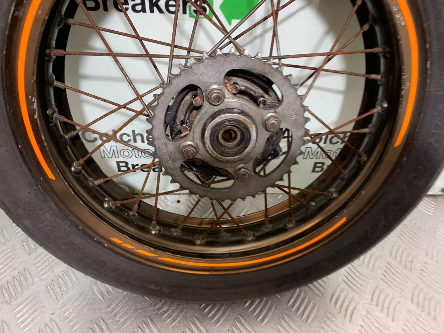 QINGQI QM125 GY-2B REAR WHEEL  YEAR 2016 (CMB1228)
