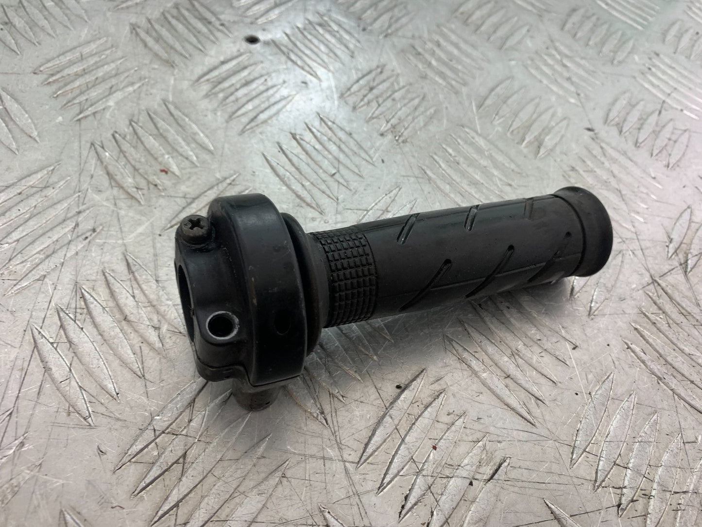 HONDA CBR1000 rr FIREBLADE THROTTLE AND GRIP  2008-2011 (CMB1253)