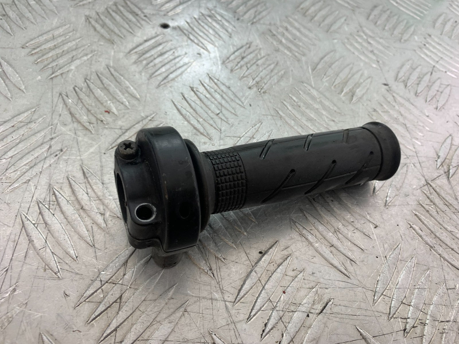 HONDA CBR1000 rr FIREBLADE THROTTLE AND GRIP  2008-2011 (CMB1253)