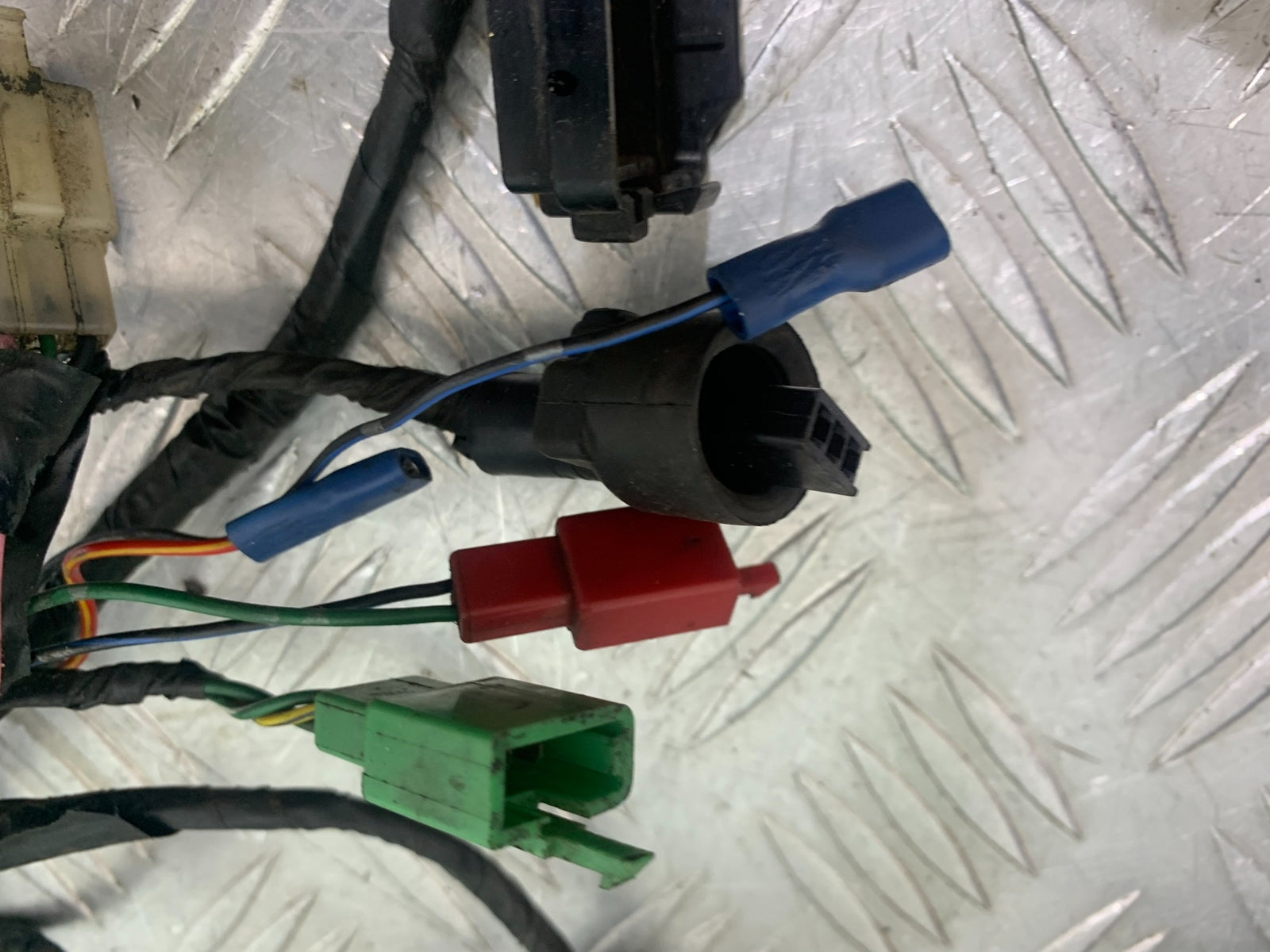 HONDA VFR750 VFR 750 F WIRING LOOM YEAR 1994-1997 (CMB1156)