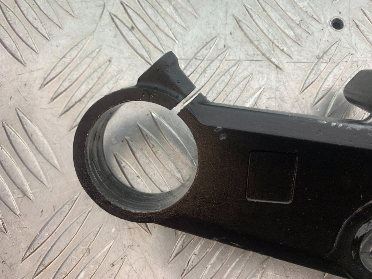 SUZUKI SV1000 SV 1000 K3 TOP YOKE  YEAR 2003-2006 (CMB1111)