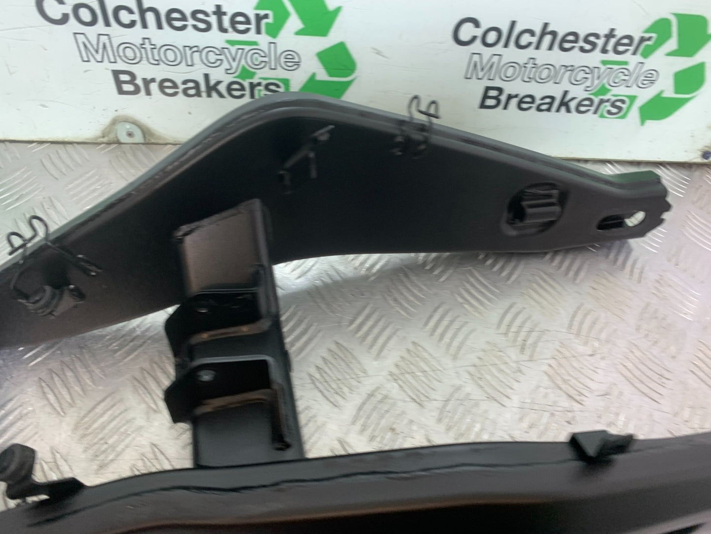 TRIUMPH TRIDENT 660 SWINGARM  YEAR 2021-2024 (CMB1295)