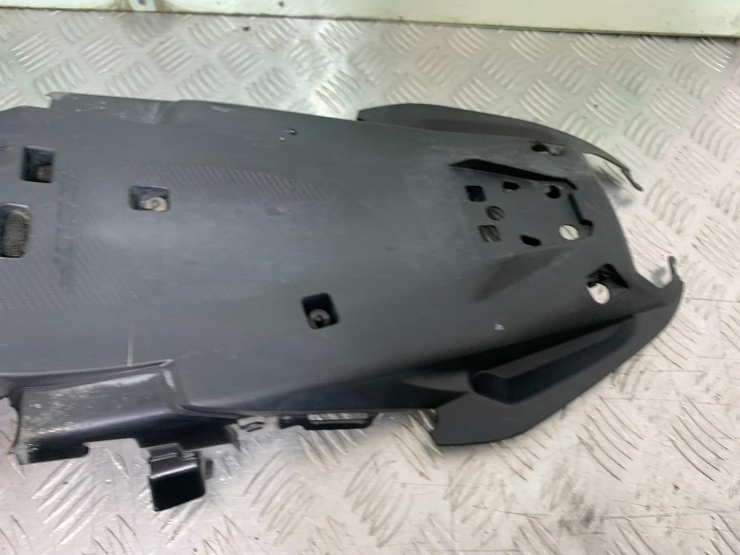 HONDA CB650F CB 650 FA-E UNDERTRAY YEAR 2014-2017 (CMB1226)
