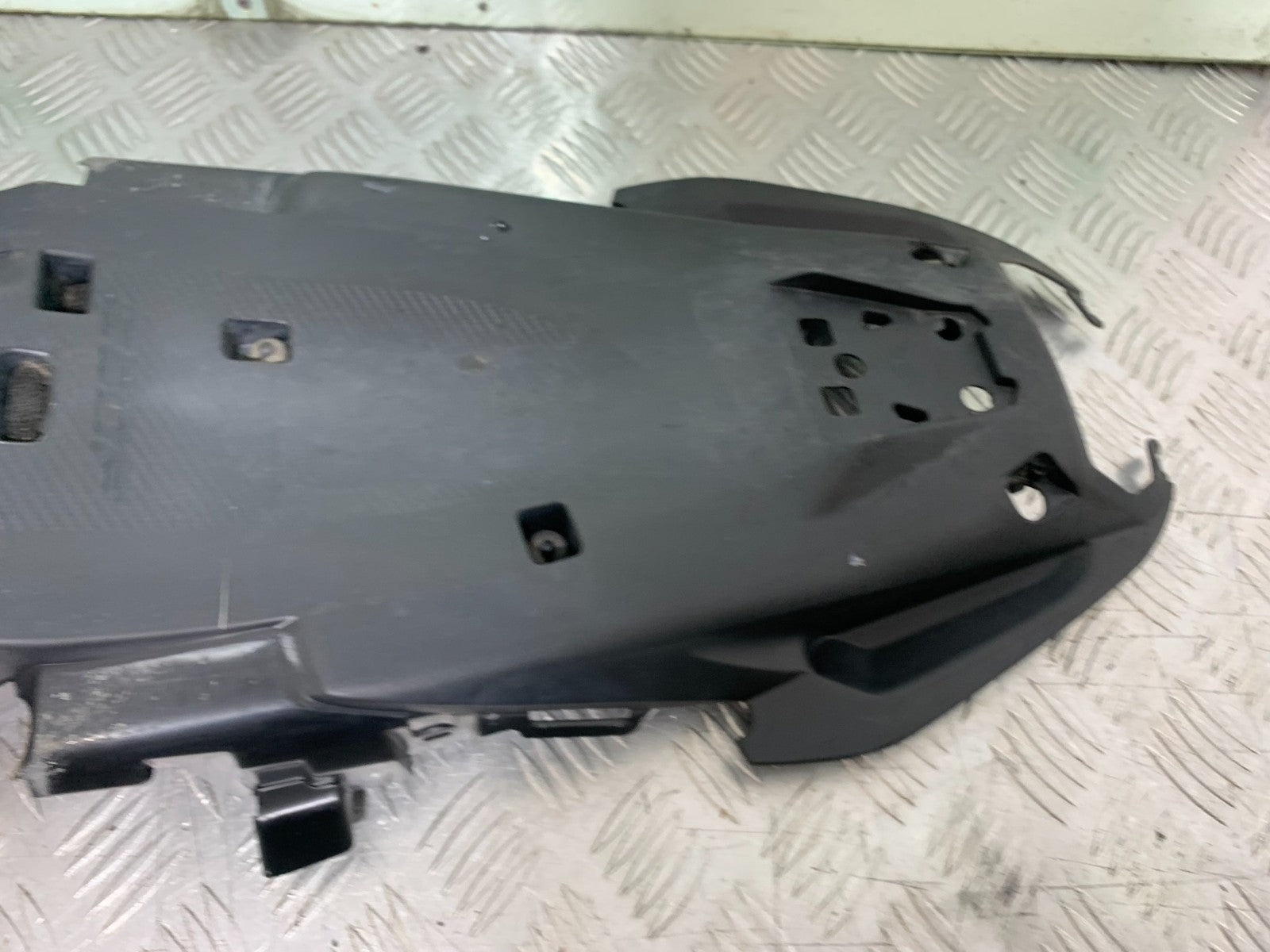 HONDA CB650F CB 650 FA-E UNDERTRAY YEAR 2014-2017 (CMB1226)