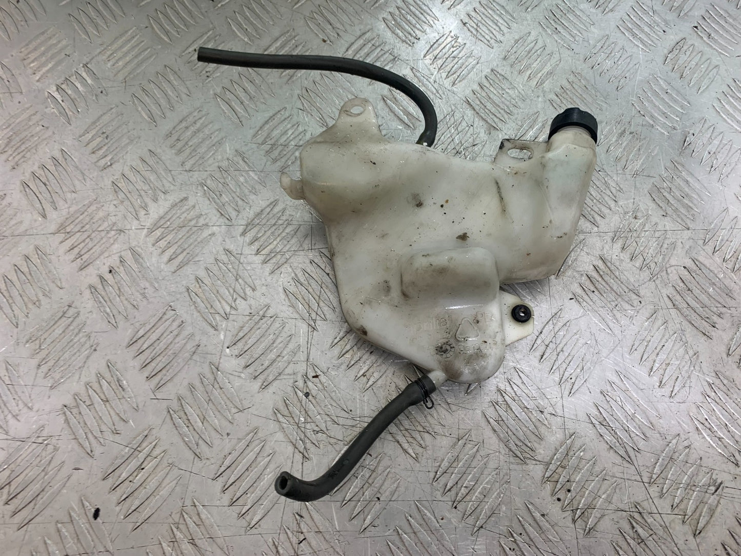 APRILIA RSV1000 R FACTORY MILLE COOLANT BOTTLE    2004-09 (CMB1203)