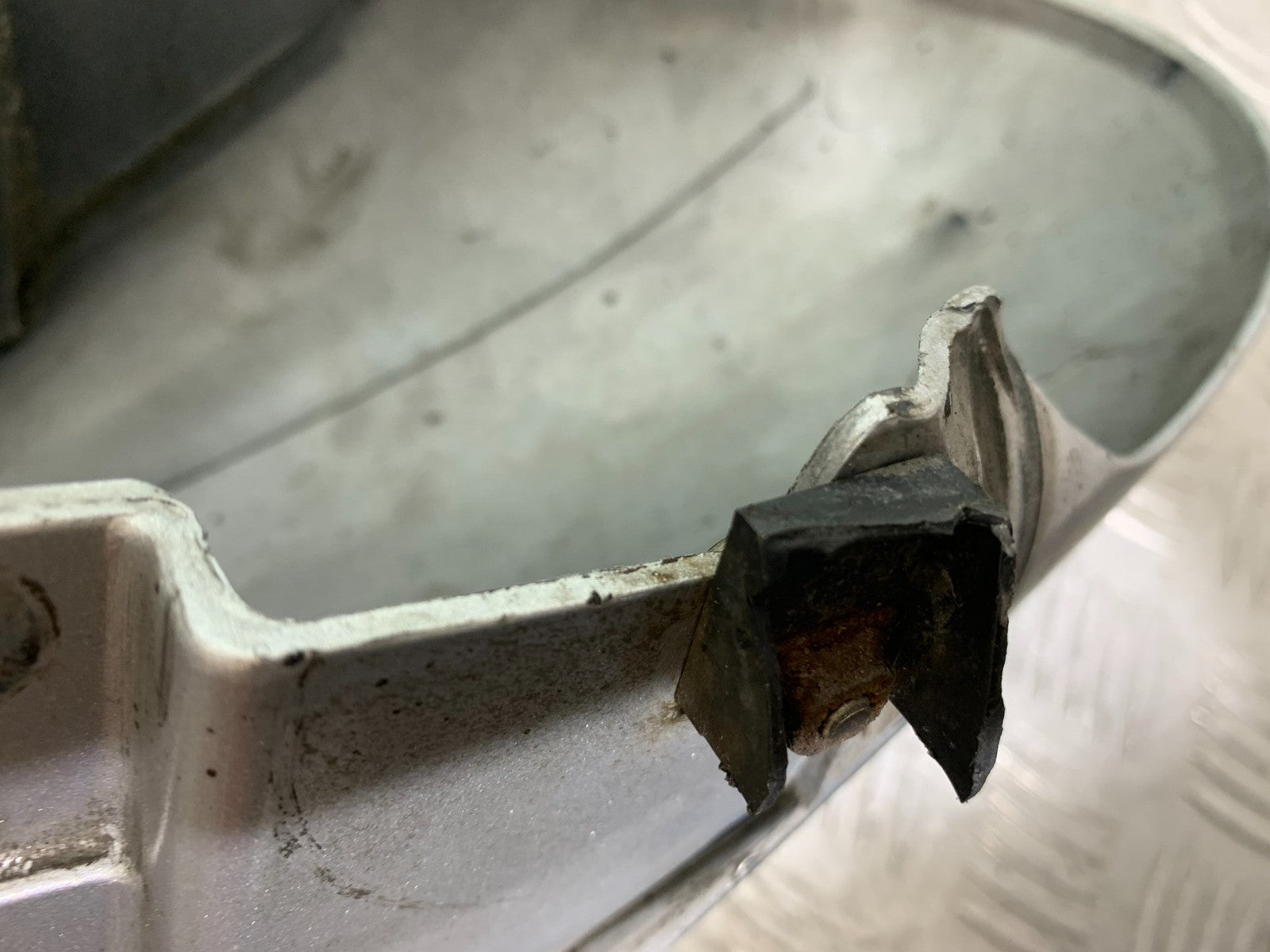 KAWASAKI ZX6R ZX6 J FRONT MUDGUARD   YEAR 2000 (CMB1312)