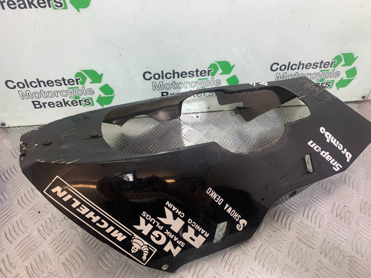HONDA CBR600 CBR 600 RR BELLYPAN   YEAR 2003-2004 CMB1173)