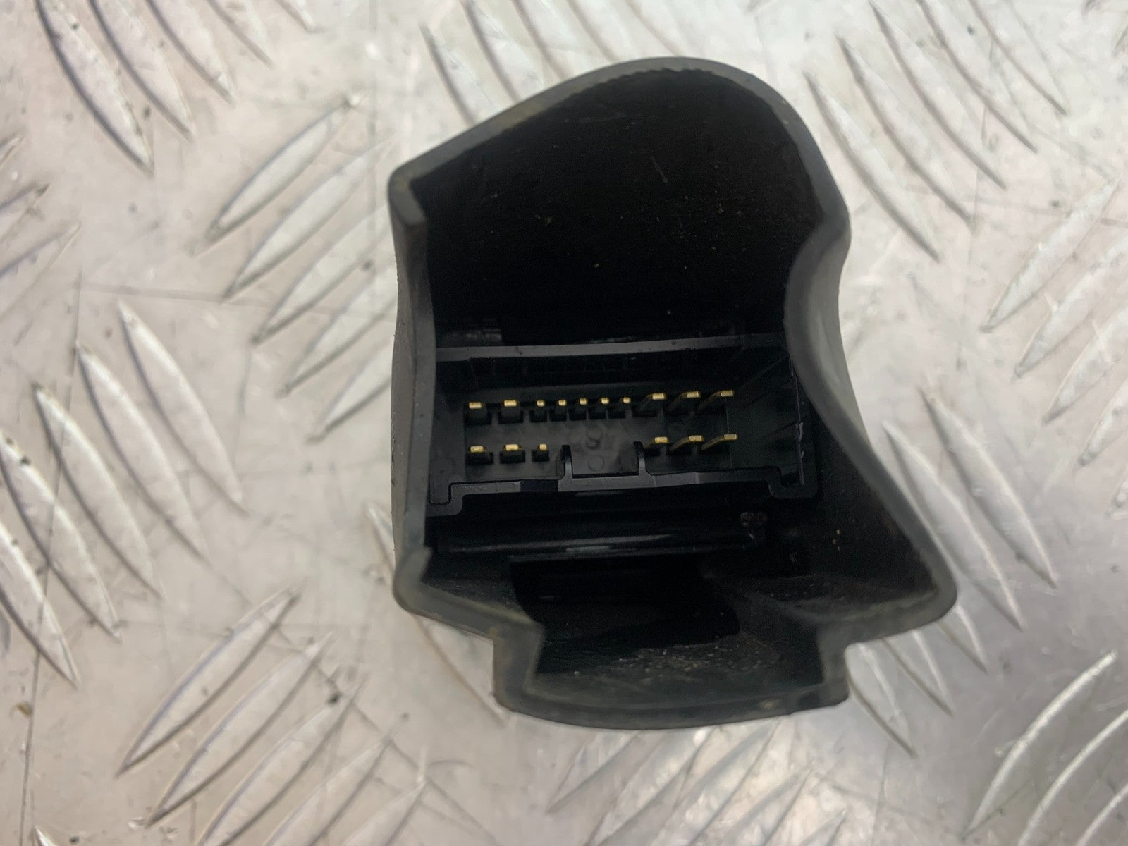YAMAHA YZF R7 MAIN RELAY   YEAR 2022-2025 (CMB1255)
