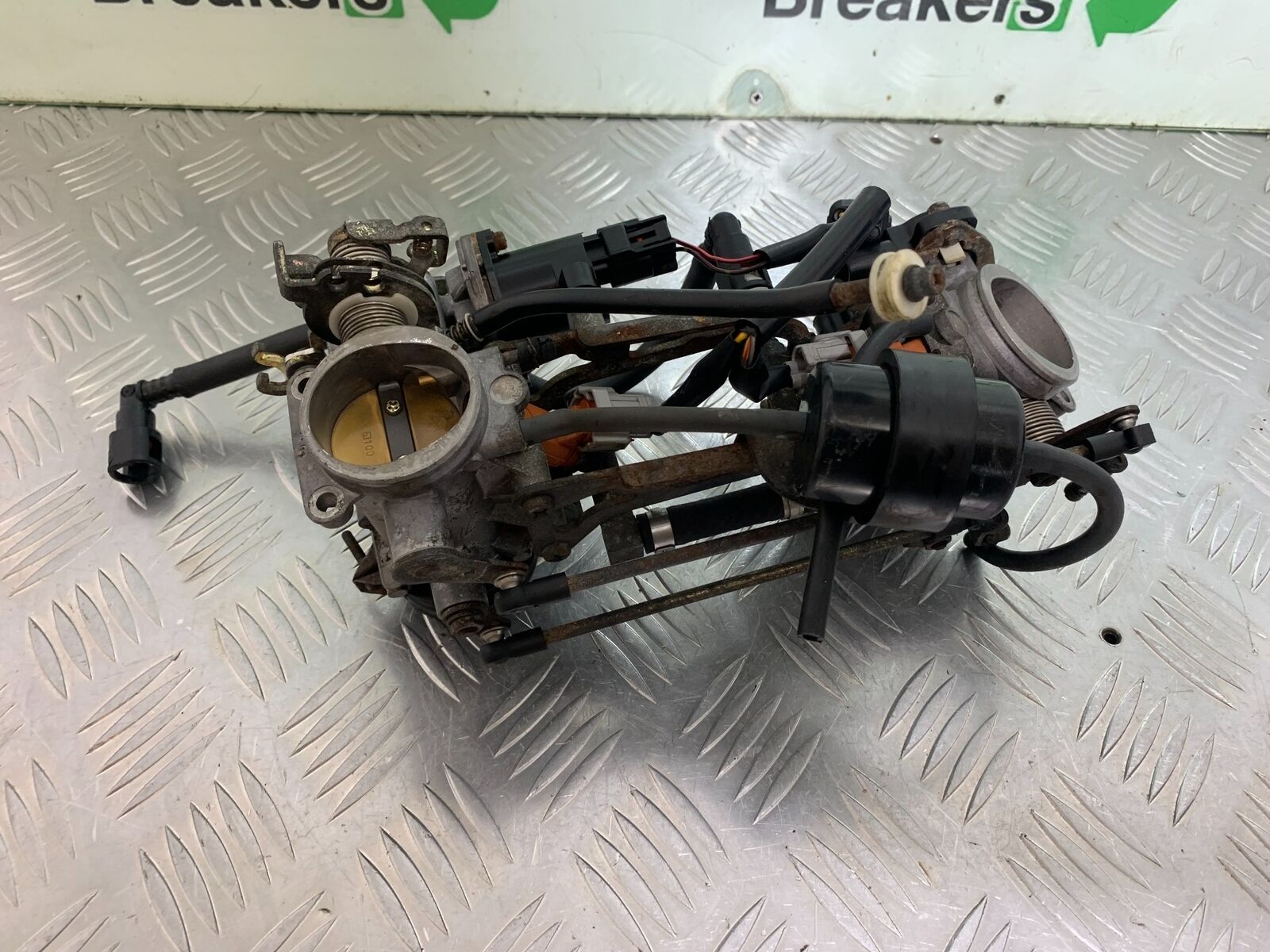 SUZUKI SV650 SV 650 THROTTLE BODIES  YEAR 2003-2006 (CMB1024)