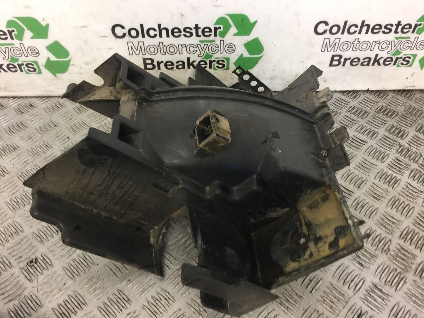 HONDA PC800 PC 800 PACIFIC COAST INNER MUDGUARD YEAR 1998 (STOCK 516)