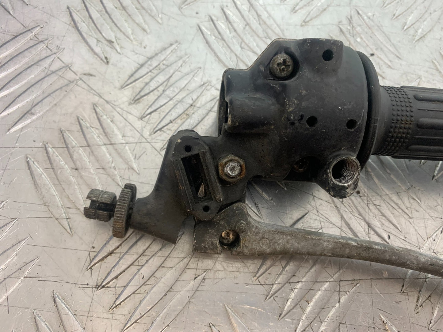 SUZUKI GP100 GP 100 RIGHT SWITCH GEAR   YEAR 1978-1988 (CMB1259)
