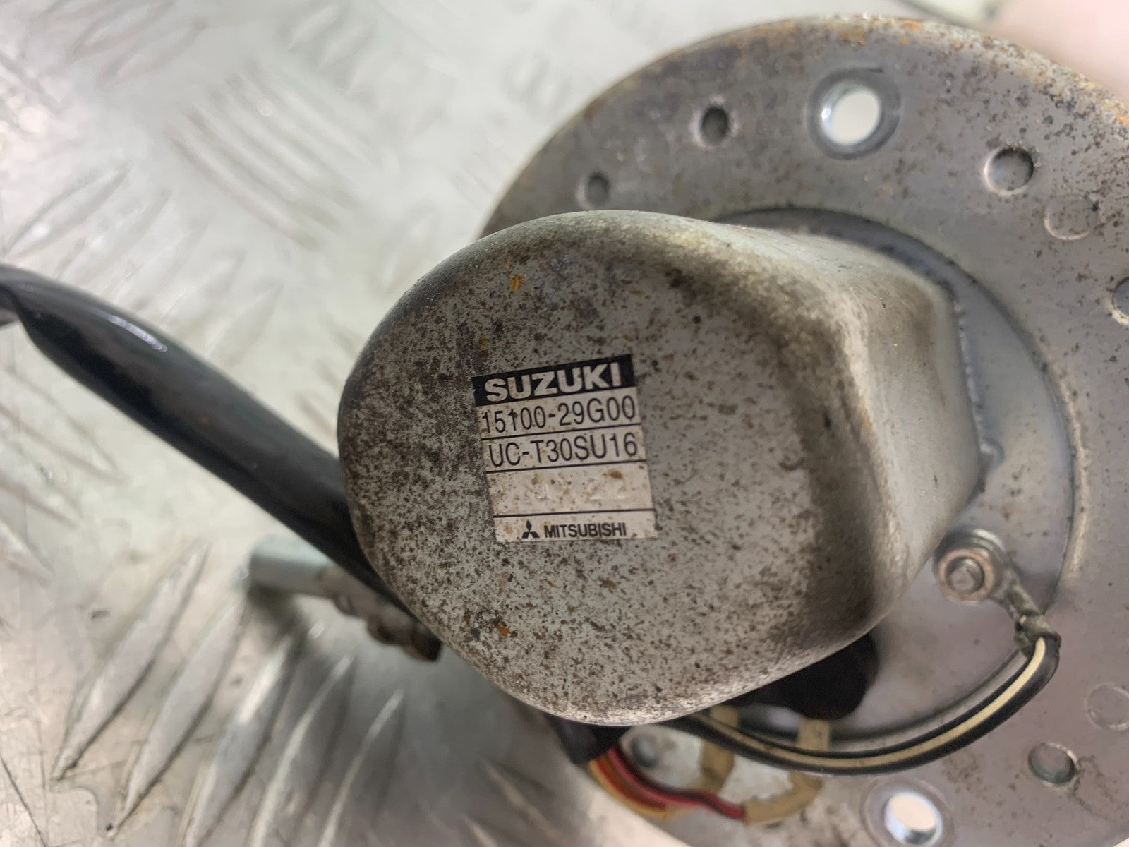 SUZUKI GSXR750 GSXR 750 K4 K5 PETROL PUMP 2004-2005 (CMB1319)