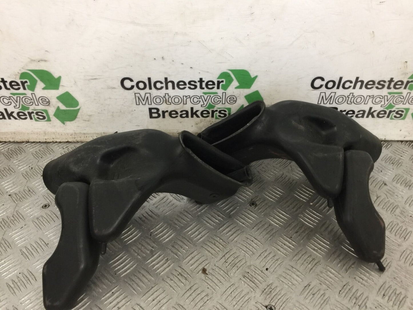 KAWASAKI ZX9R ZX9B AIR TUBES  YEAR 1994 (STOCK 860)