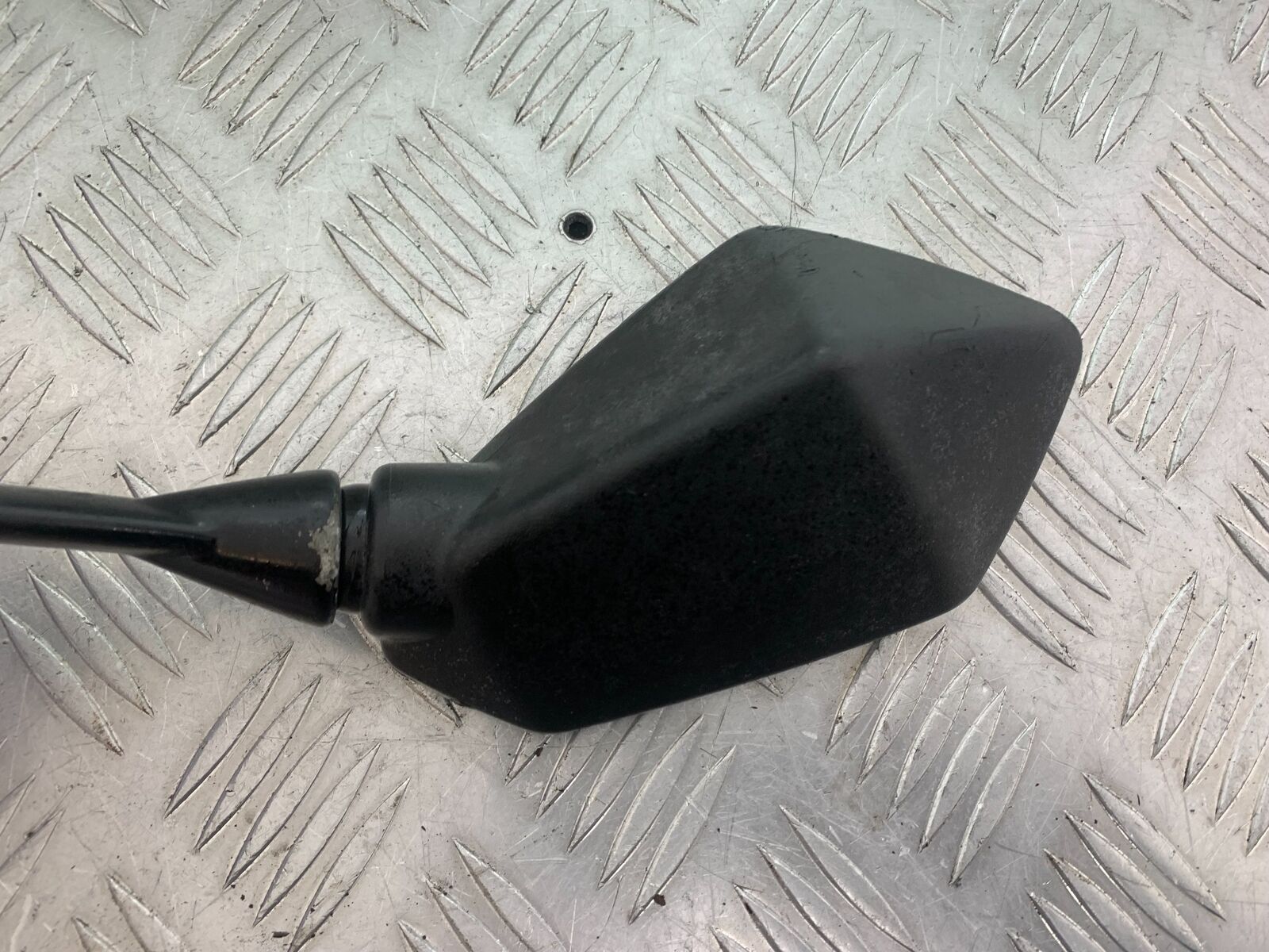 KAWASAKI Z750 Z 750 RIGHT MIRROR YEAR 2004-2006  (CMB1104)