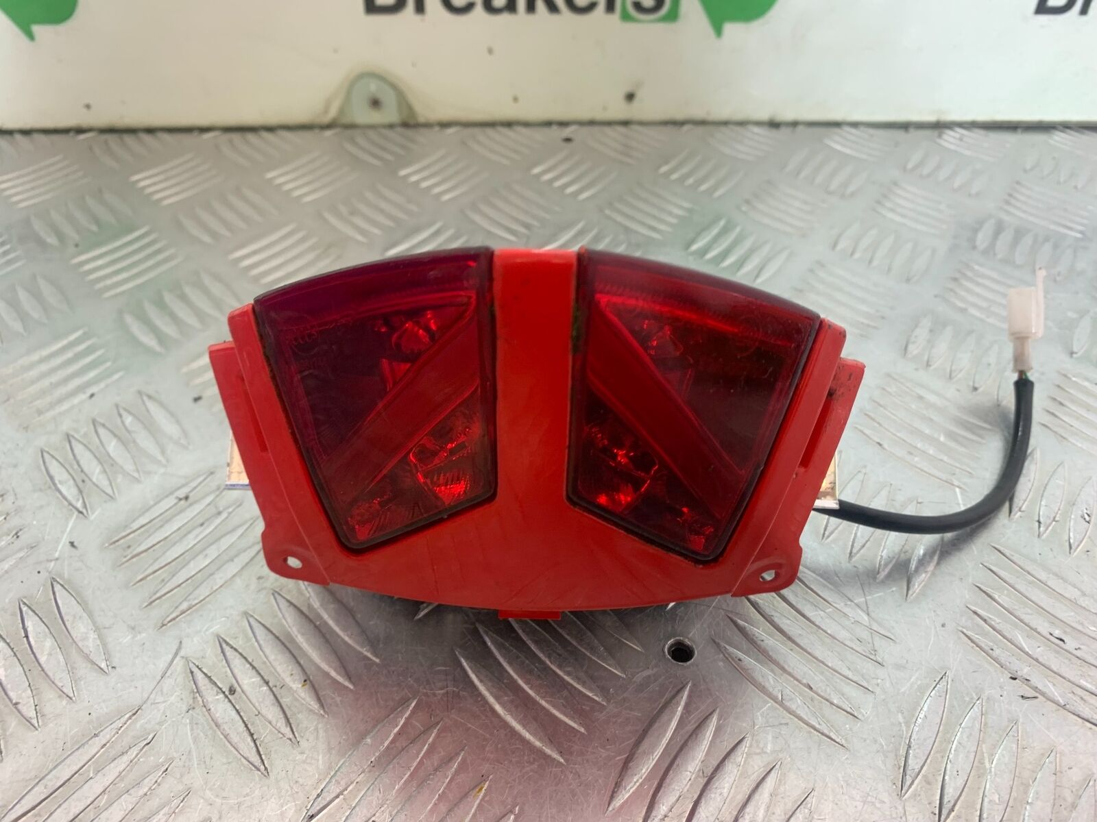 NECO GPX125 REAR LIGHT YEAR 2016-2021(CMB1052)