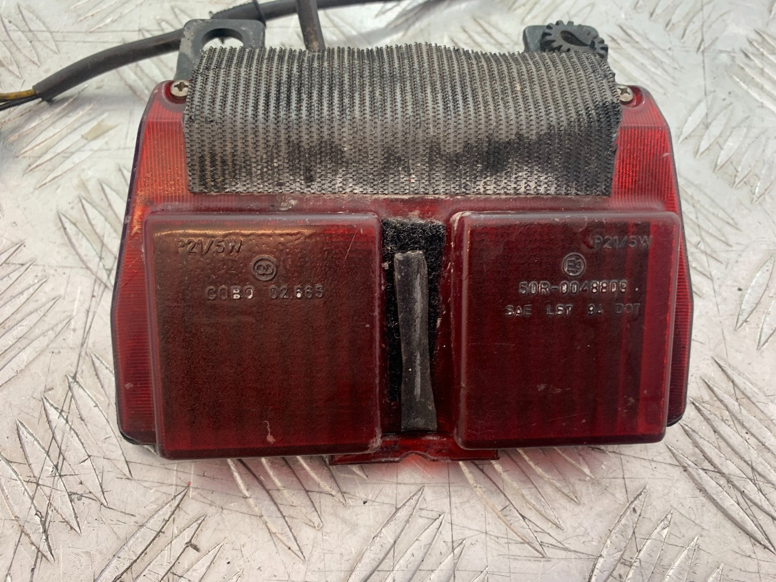 DUCATI 996 SPS 748 916 998 REAR LIGHT 1999-2000 (CMB1209)