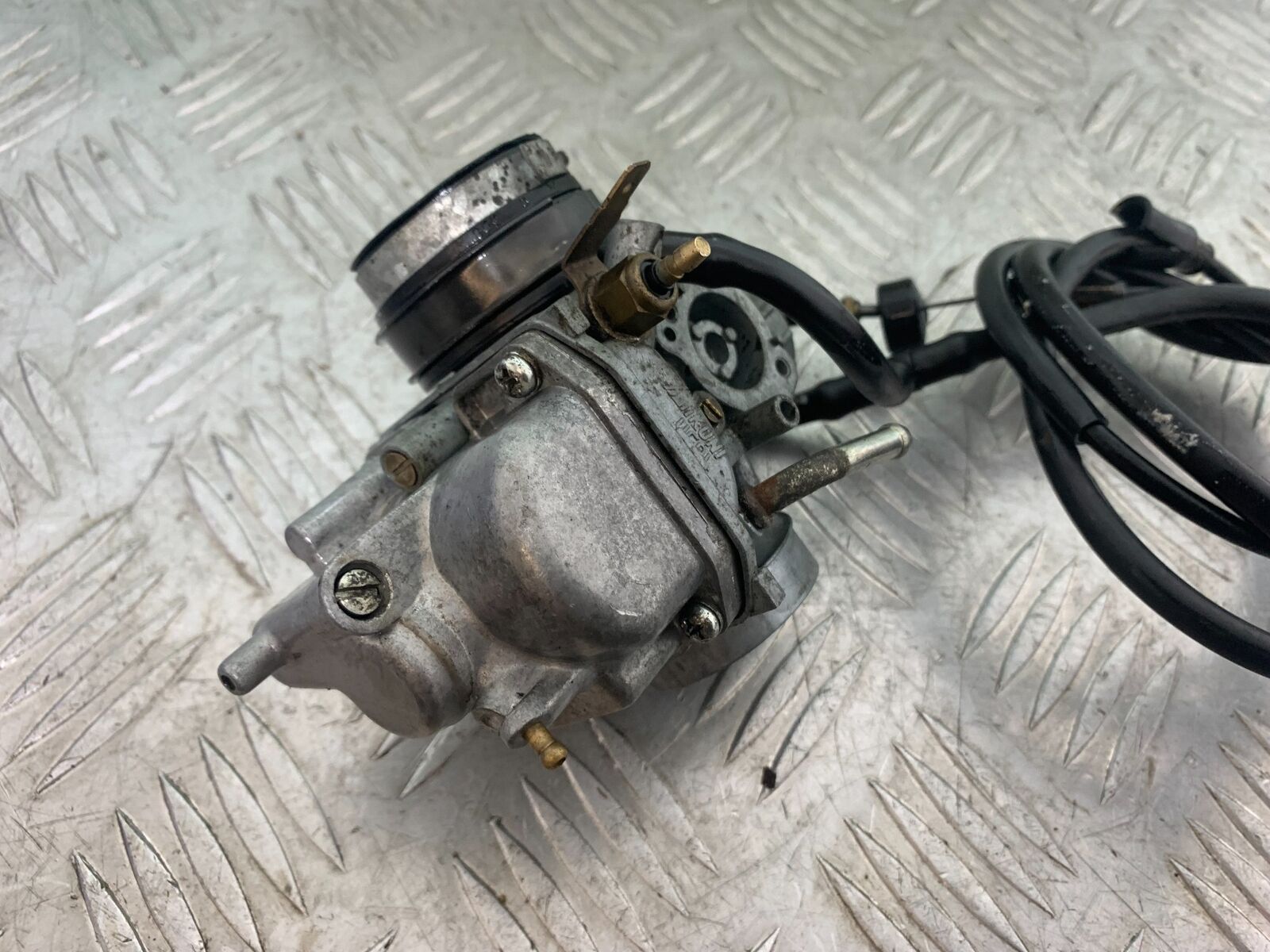 YAMAHA XT125 X XT 125 X CARB   2005-2011 (CMB1097)