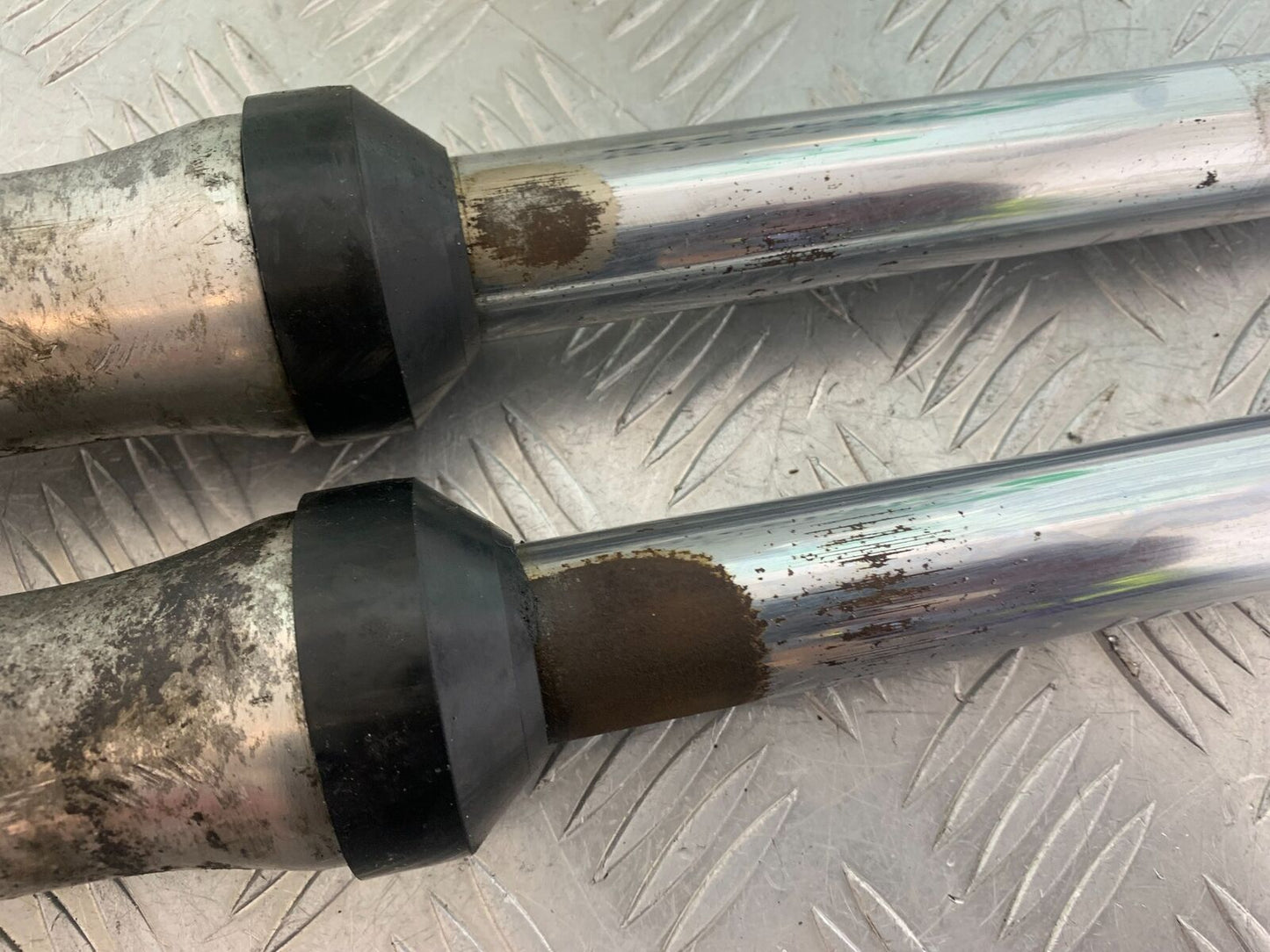 HONDA CX500 CX 500 FORKS  YEAR 1980 (CMB1131)