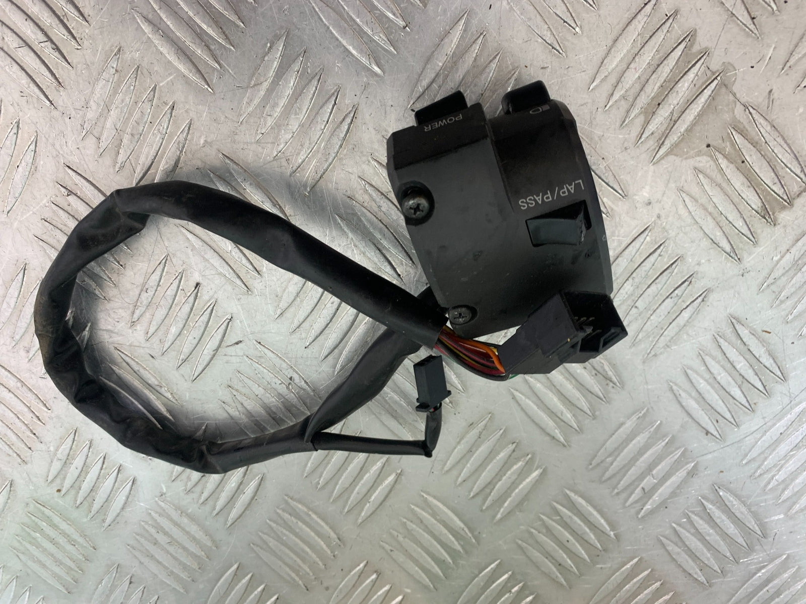 KAWASAKI ZX10R ZX 10R LEFT SWITCH GEAR   YEAR 2011-2015 (CMB1154)