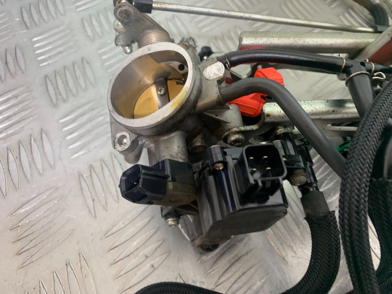 SUZUKI DL 650 V-STROM THROTTLE BODIES  YEAR 2020 (CMB1117)