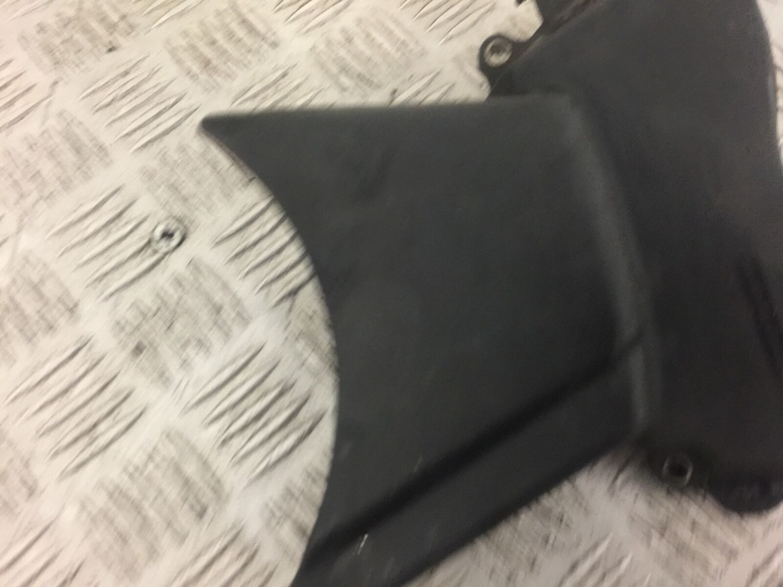 HONDA CBR 500 R  CBR500 R SPROCKET COVER   YEAR 2014  (STOCK 392)