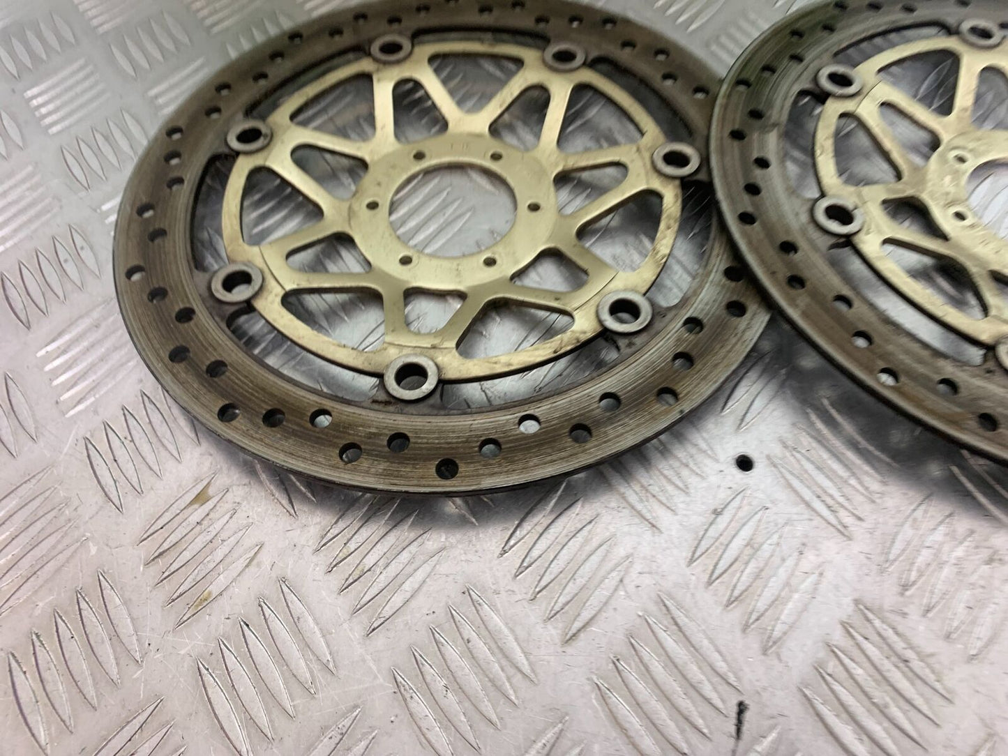 HONDA CBR1100 BLACKBIRD FRONT BRAKE DISCS  YEAR 1999-2005 (CMB1103)