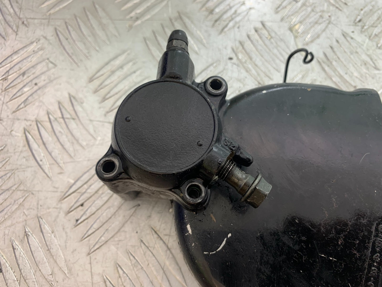 HONDA CBR1100 BLACKBIRD CLUTCH SLAVE CYLINDER & COVER  YEAR 1999-2005 (CMB1232)