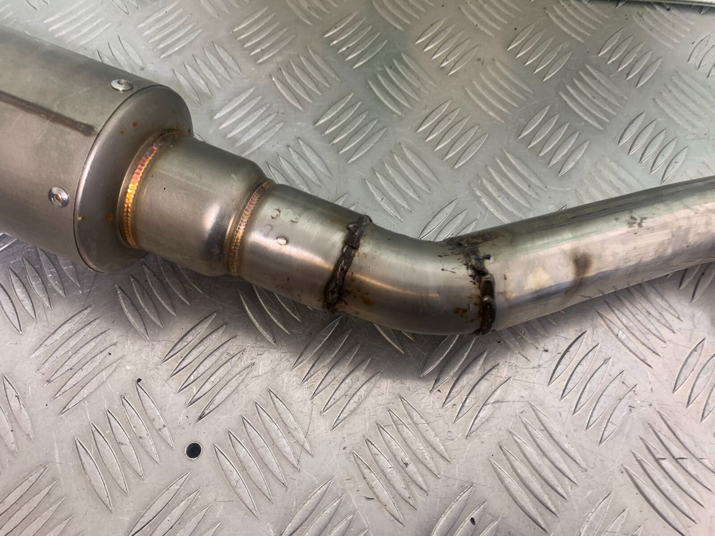 HONDA VFR400 VFR 400 NC21 SILENCER    YEAR 1986-87 (CMB1043)