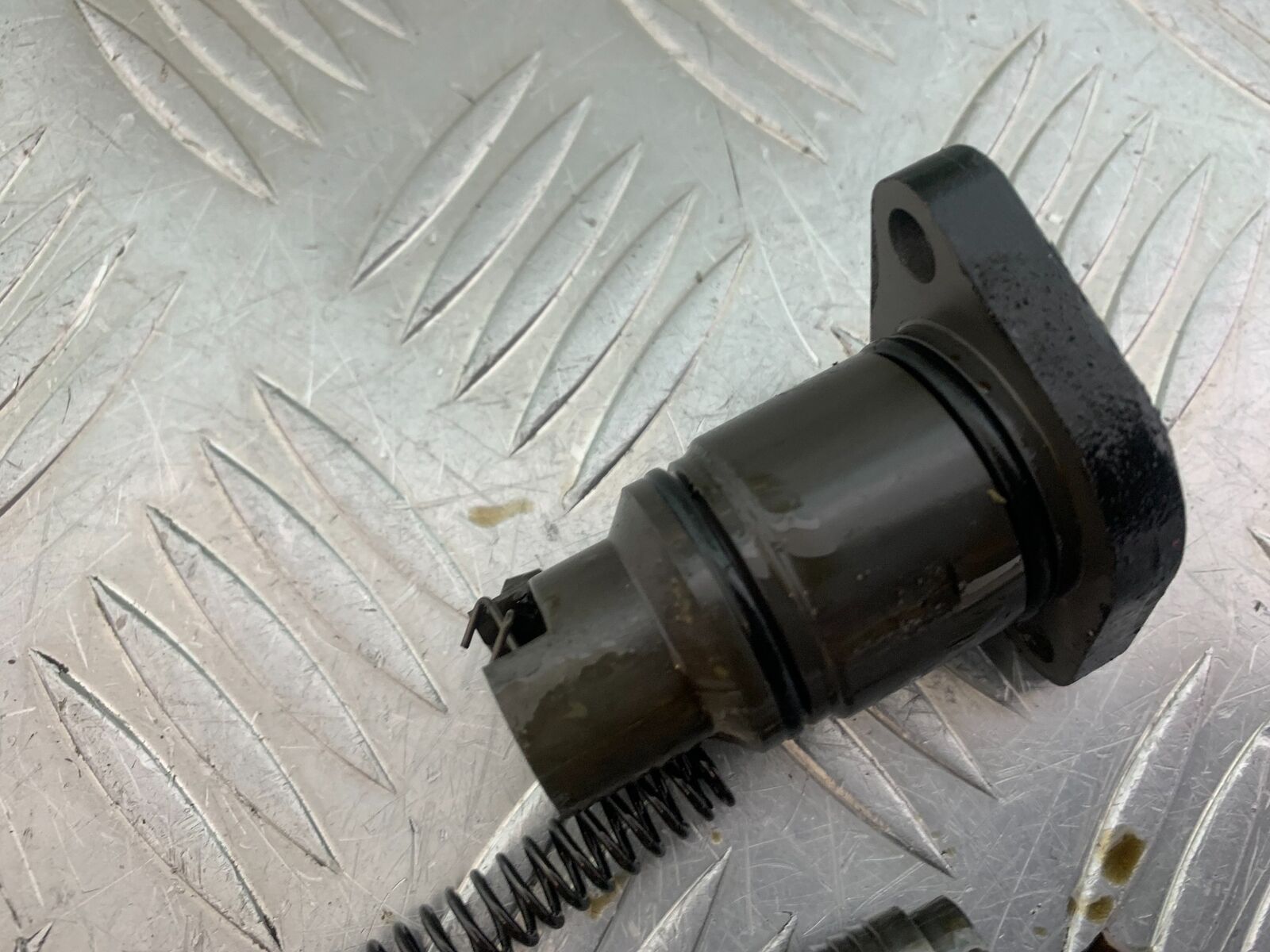 TRIUMPH THUNDERBIRD 1600 CAM CHAIN ADJUSTER  YEAR 2011 (CMB1107)