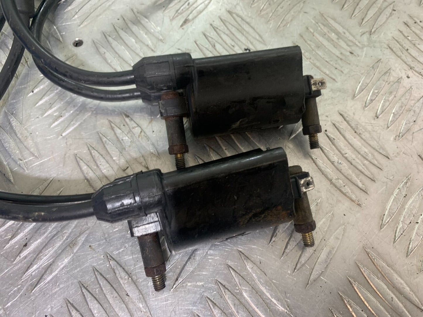 KAWASAKI Z750 ZR750 ZR-7S COILS AND CAPS  YEAR 1999-05 (CMB1135)