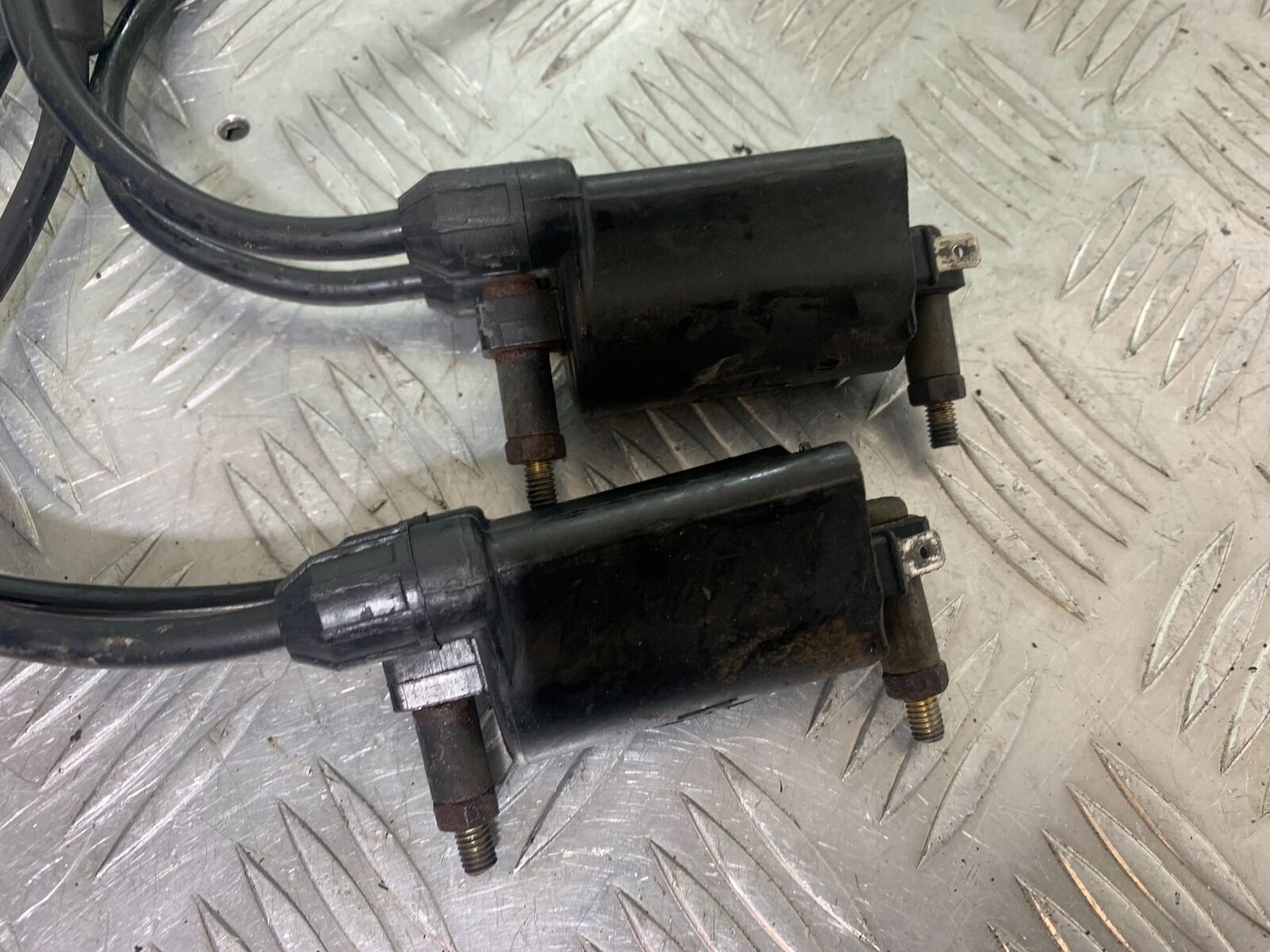KAWASAKI Z750 ZR750 ZR-7S COILS AND CAPS  YEAR 1999-05 (CMB1135)