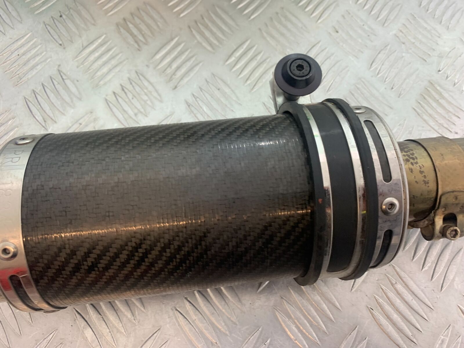 DUCATI DIAVEL 1200 CARBON RACE SILENCER  YEAR 2014-17 (CMB1054)