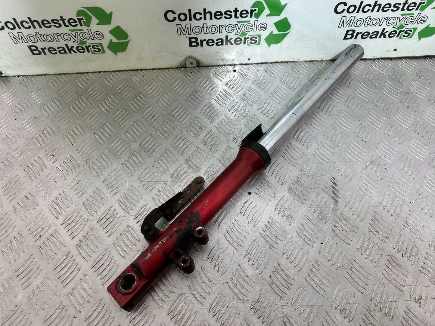KAWASAKI ER6 F ER6F RIGHT FORK (PARTS ONLY) YEAR 2005-2008 (CMB1178)