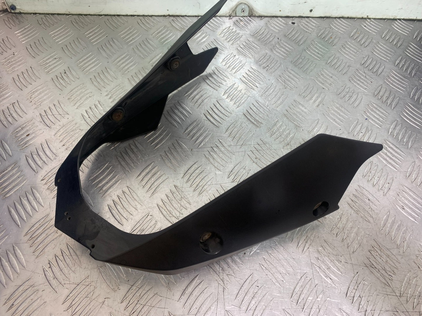 YAMAHA XJ6 XJ6-S BELLY PAN   YEAR 2009-2015  (CMB1212)