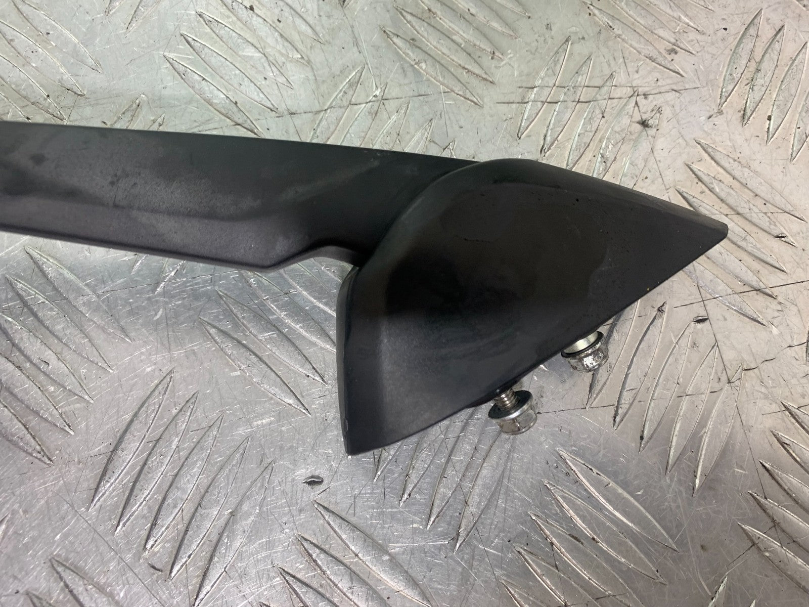 YAMAHA XJ6 XJ6-S LEFT MIRROR  YEAR 2009-2015  (CMB1212)