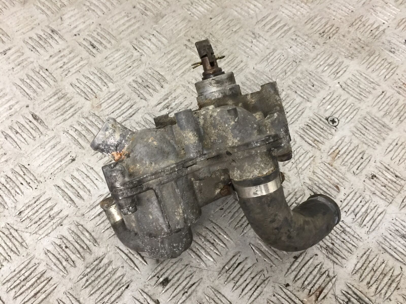 HONDA GL1800 GL 1800 WATER PUMP  YEAR 2004-10 ABS (STOCK 890)