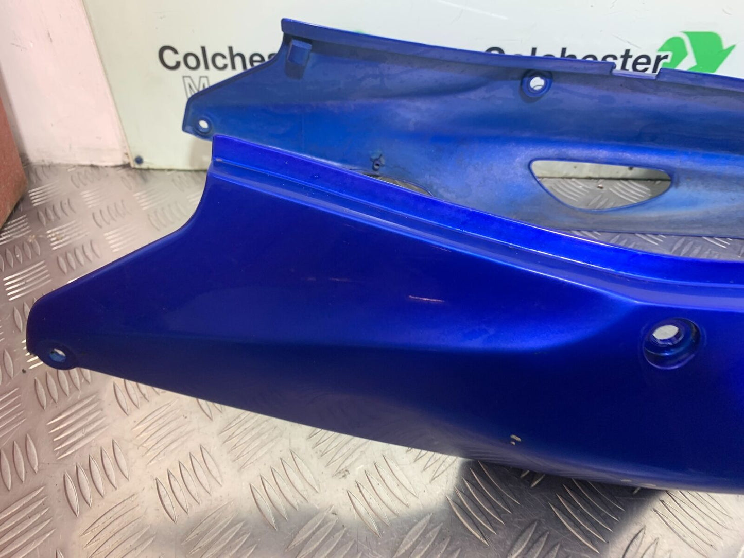 HONDA CBR1100 BLACKBIRD TAIL PIECE   YEAR 1999-2005 (CMB1103)
