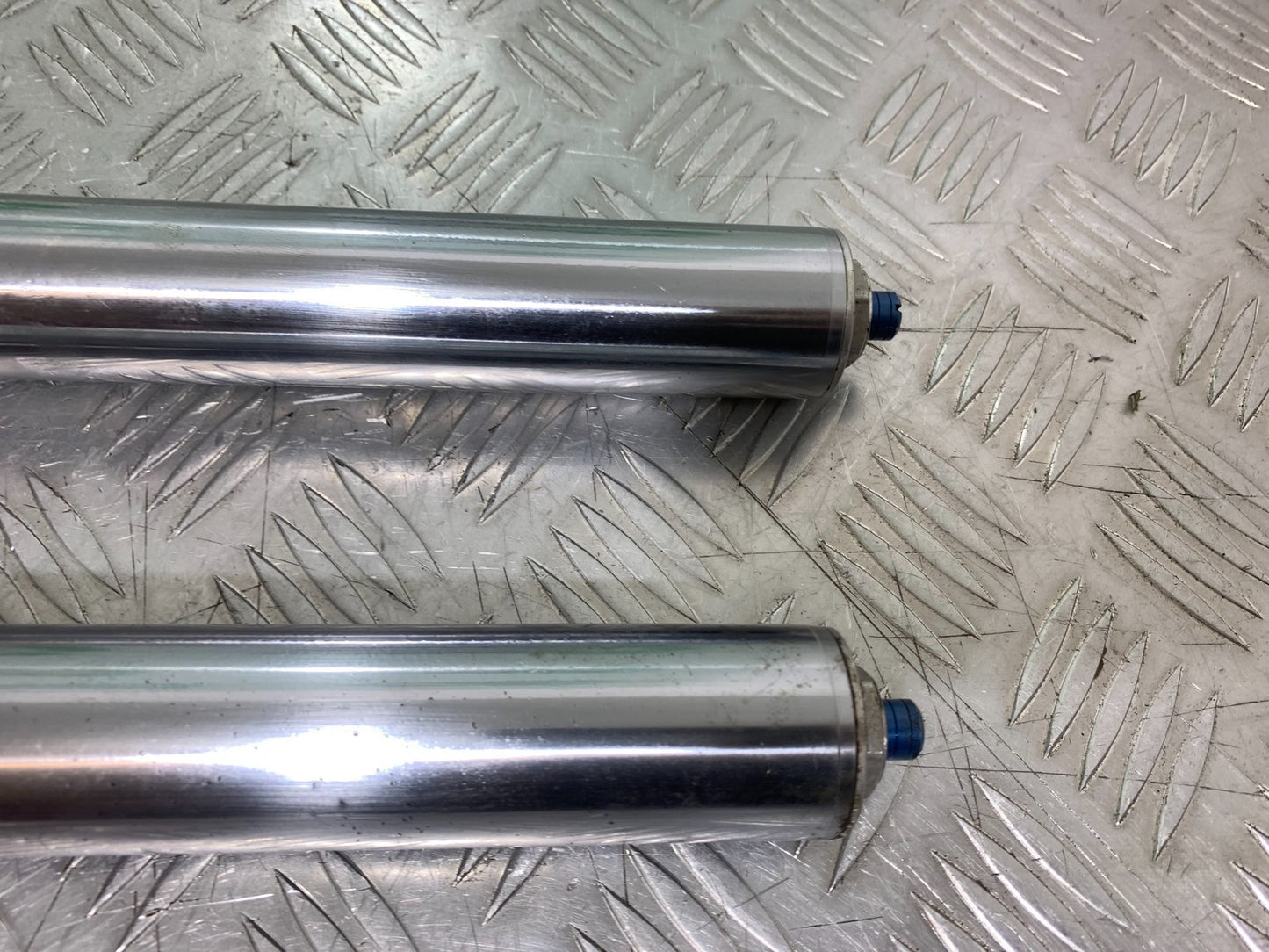 HONDA CBF600 CBF 600 FORKS YEAR 2004 -07 (CMB1247)