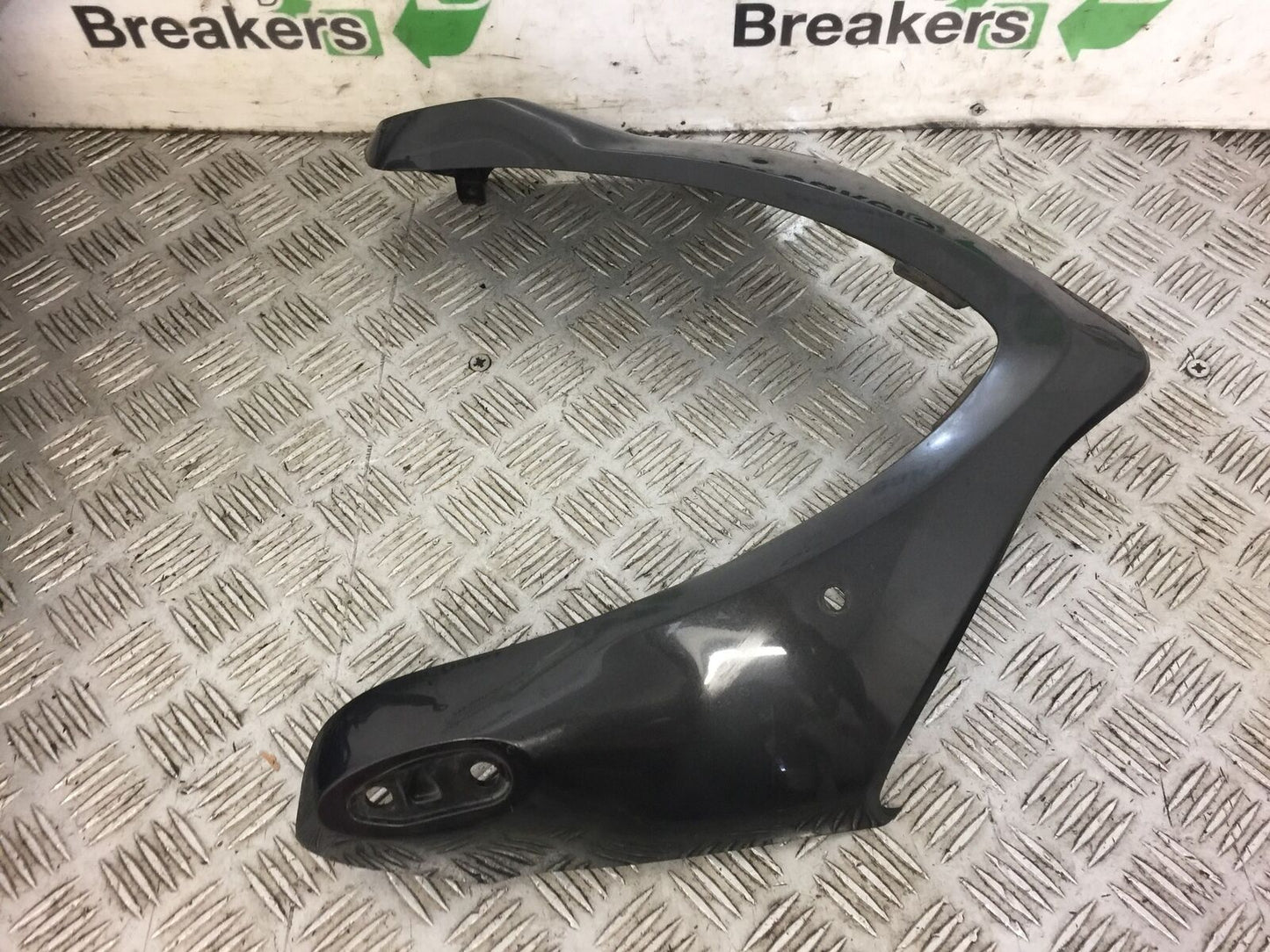 SUZUKI GSF600 GSF 600 BANDIT SCREEN INFILL PANEL  YEAR 2002 (STOCK 493)